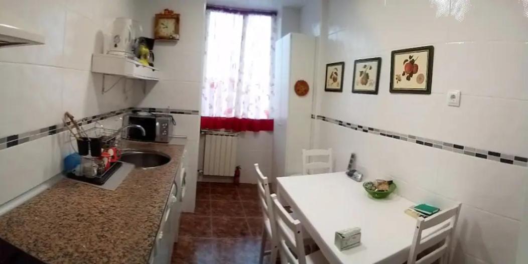 Las Golondrinas Zaragoza Saragosse Extérieur photo